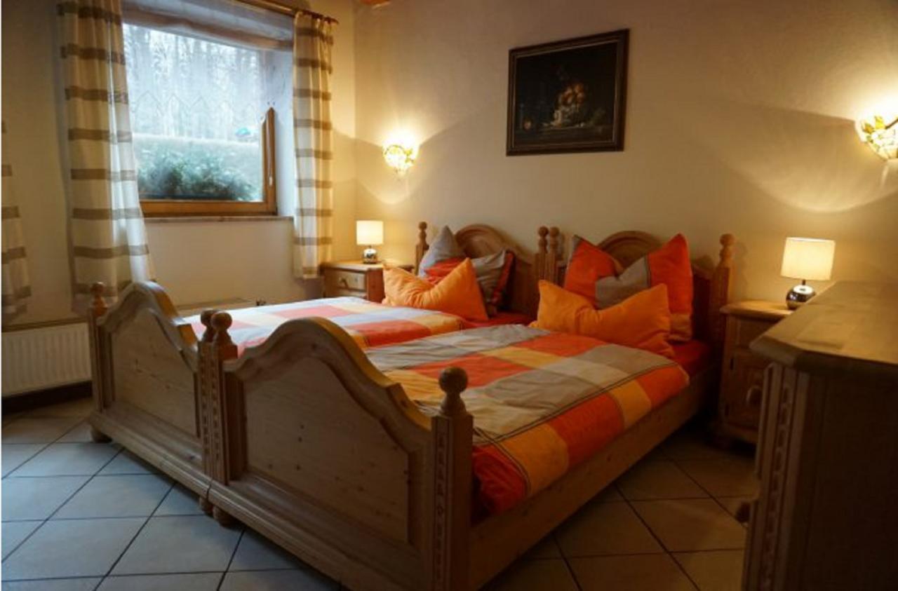 Ferienwohnung Naefelt Gunzenhausen Bagian luar foto
